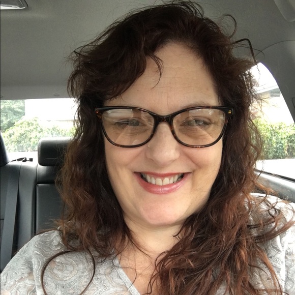 Meet your Posher, Jill - Picture 1 of 1